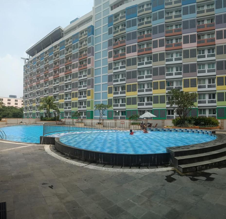 Sopian Apartemen Depok Exteriér fotografie